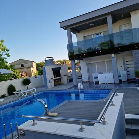 Apartman Paola Vrh (Krk) Exterior foto
